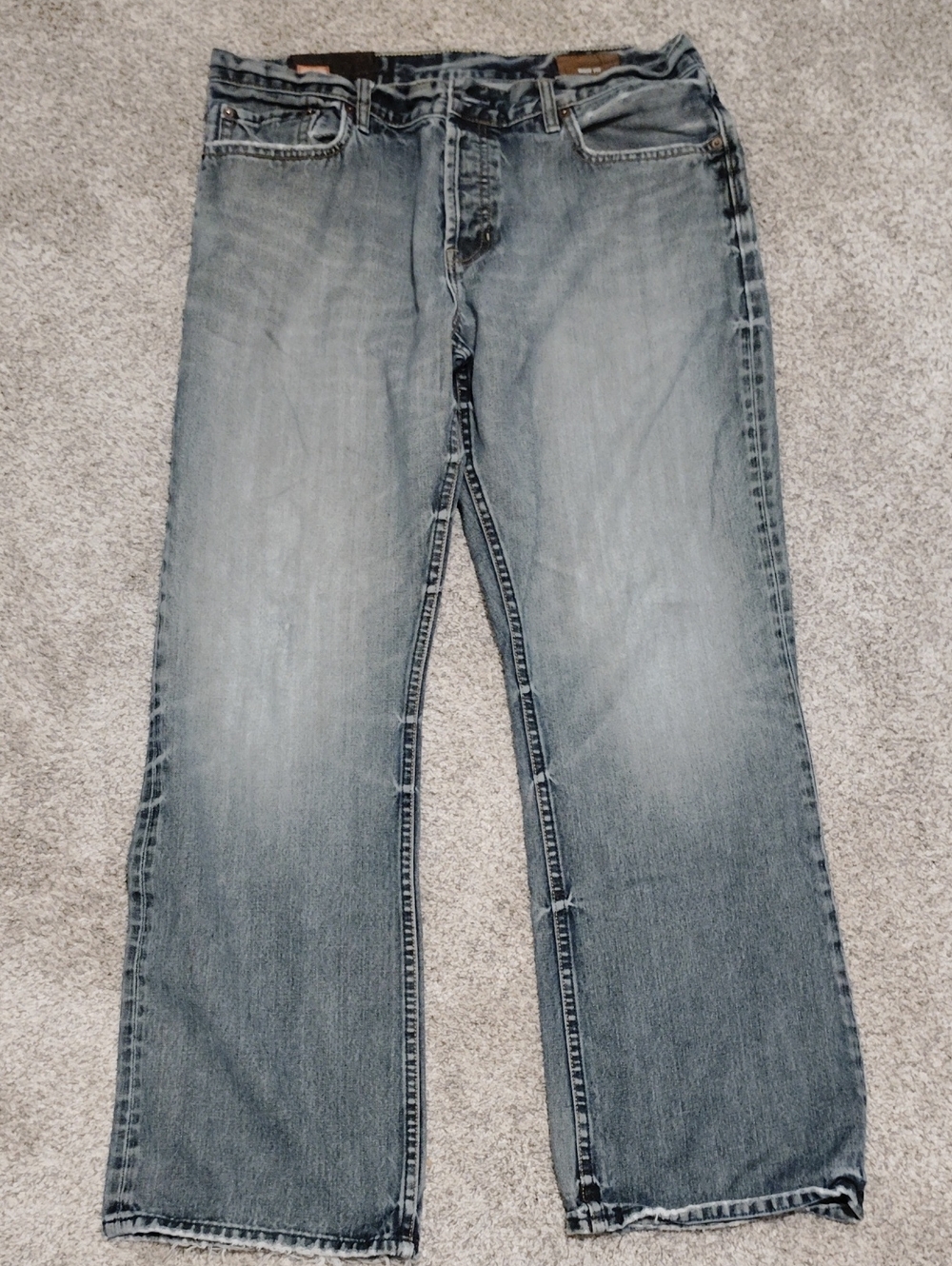 GAP Men’s Light Blue Faded Bootcut Jeans